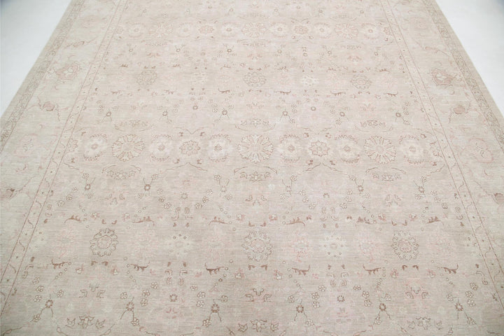 Serenity 8’ 10” x 12’ 1″ - No. AV89036 - ALRUG Rug Store