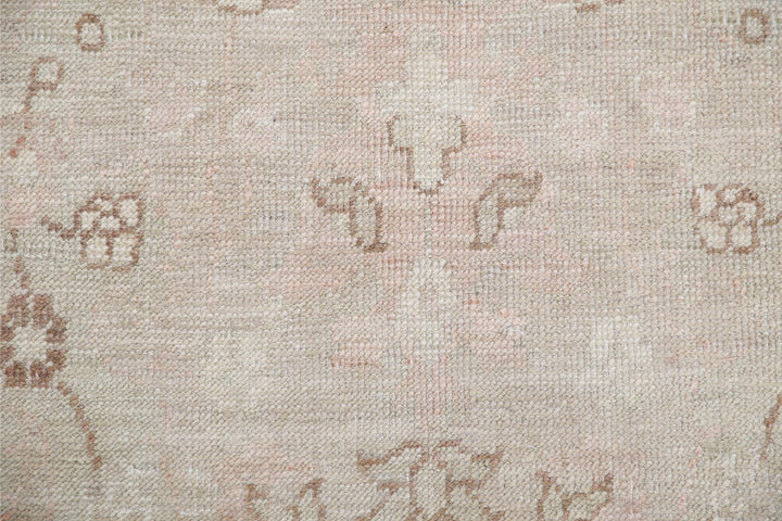 Serenity 8’ 10” x 12’ 1″ - No. AV89036 - ALRUG Rug Store