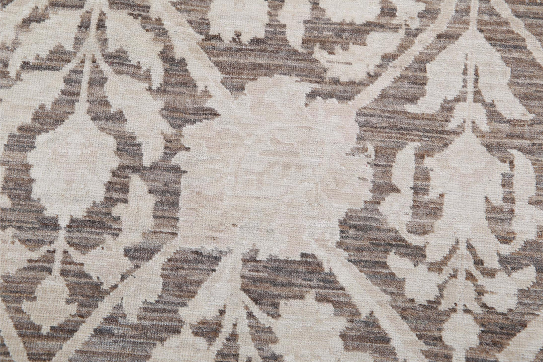 Serenity 8’ 9″ x 11’ 0″ - No. AV32882 - ALRUG Rug Store