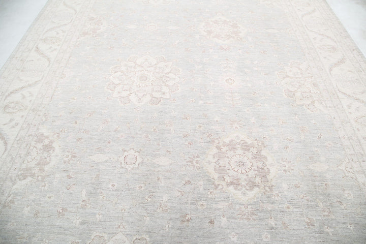 Serenity 9’ 0″ x 11’ 2″ - No. AV93955 - ALRUG Rug Store