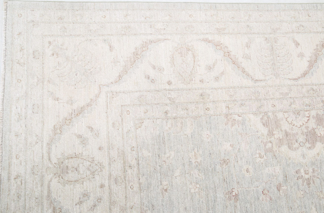 Serenity 9’ 0″ x 11’ 2″ - No. AV93955 - ALRUG Rug Store