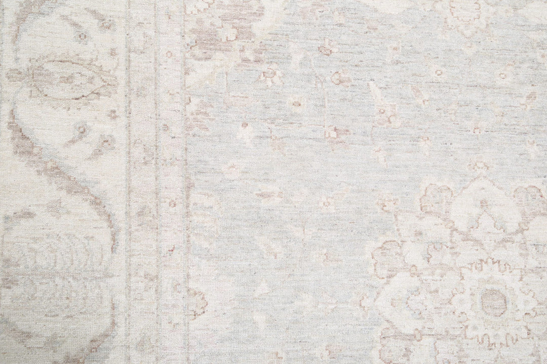 Serenity 9’ 0″ x 11’ 2″ - No. AV93955 - ALRUG Rug Store