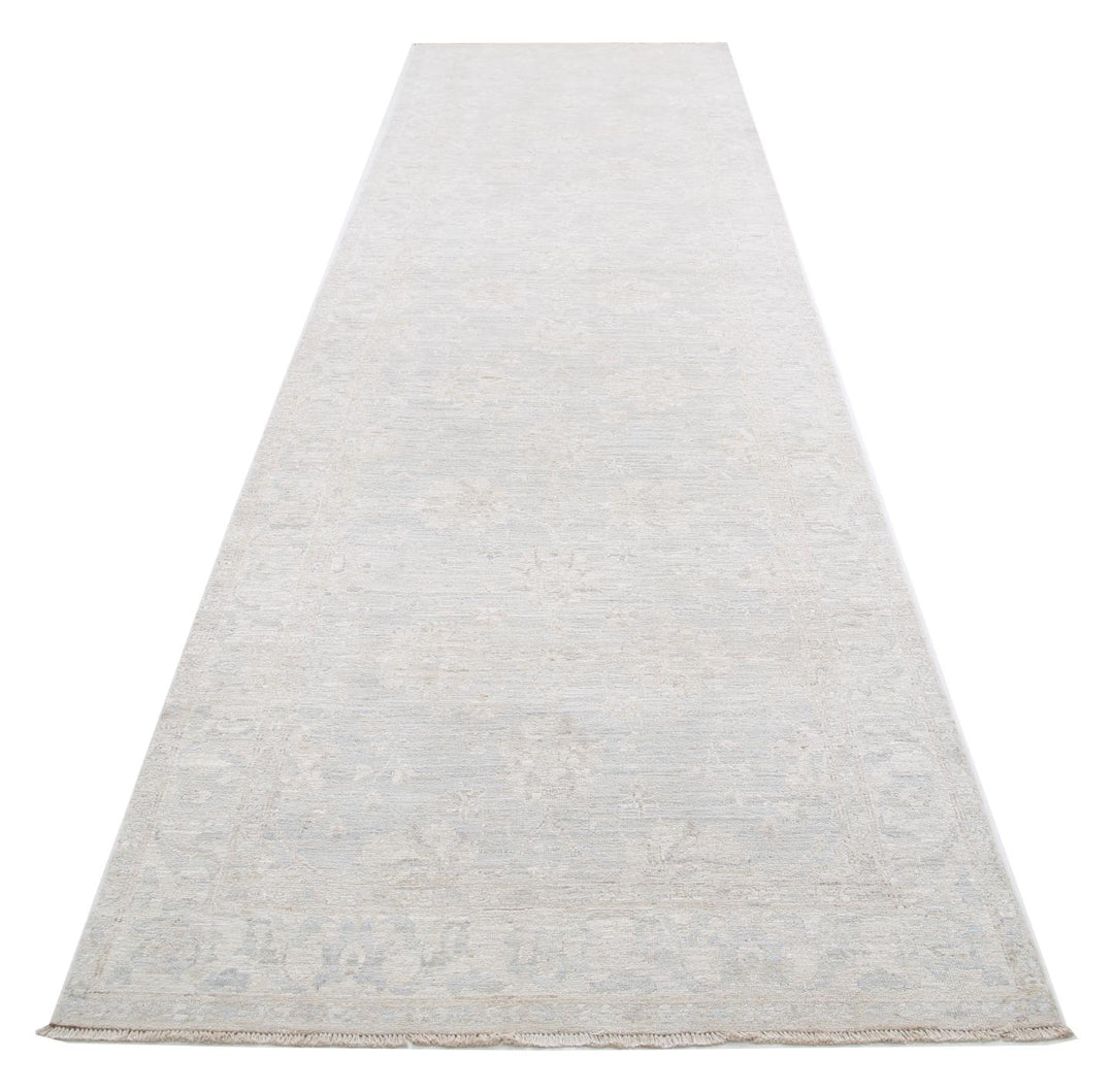 Serenity 3’ 11” x 14’ 2″ - No. AV58860 - ALRUG Rug Store