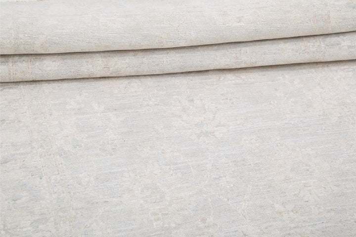 Serenity 3’ 11” x 14’ 2″ - No. AV58860 - ALRUG Rug Store