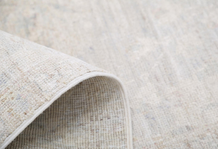 Serenity 3’ 11” x 14’ 2″ - No. AV58860 - ALRUG Rug Store