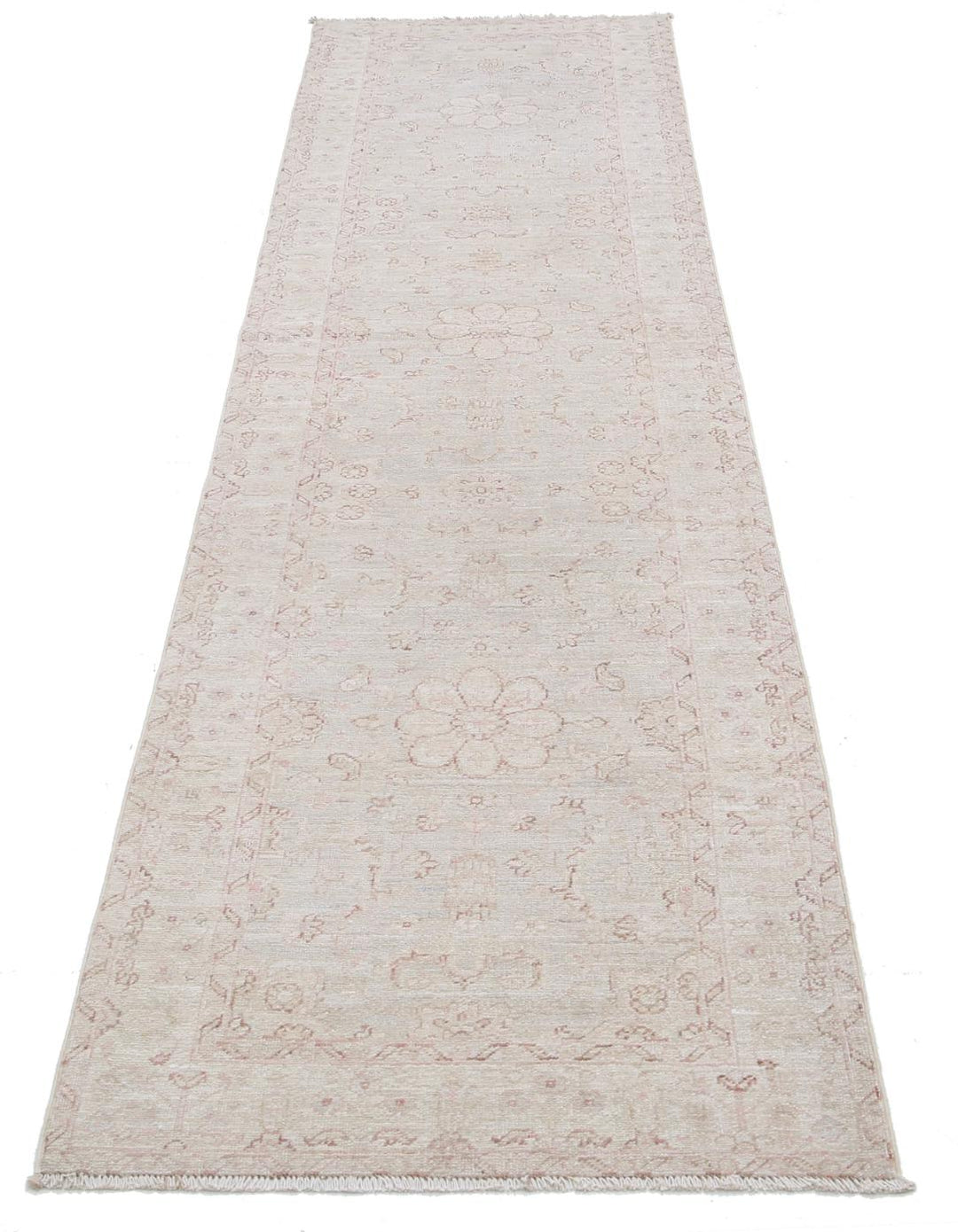 Serenity 2’ 6″ x 10’ 1″ - No. AV66162 - ALRUG Rug Store