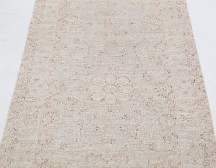 Serenity 2’ 6″ x 10’ 1″ - No. AV66162 - ALRUG Rug Store