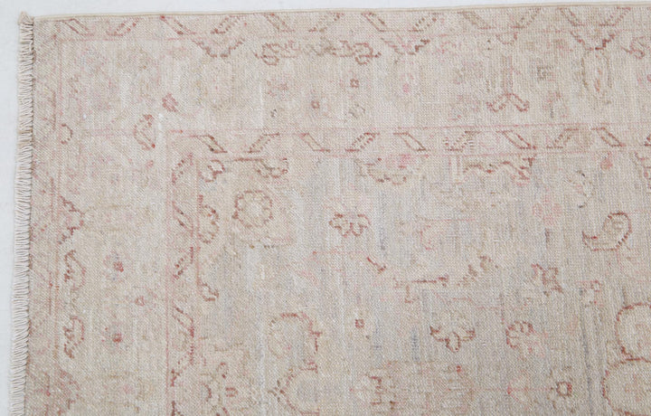 Serenity 2’ 6″ x 10’ 1″ - No. AV66162 - ALRUG Rug Store