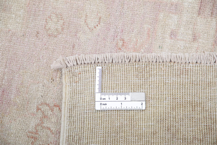 Serenity 2’ 6″ x 8’ 11” - No. AV20928 - ALRUG Rug Store