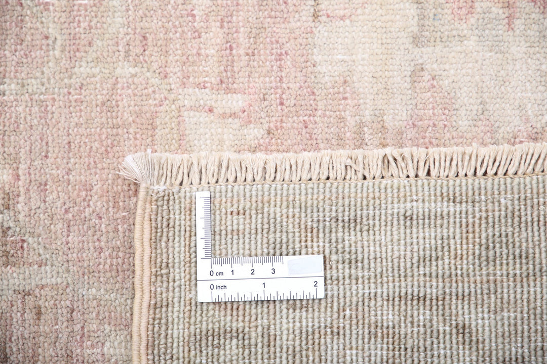 Serenity 9’ 0″ x 11’ 7″ - No. AV40225 - ALRUG Rug Store