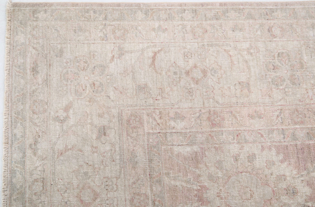 Serenity 9’ 0″ x 11’ 7″ - No. AV40225 - ALRUG Rug Store