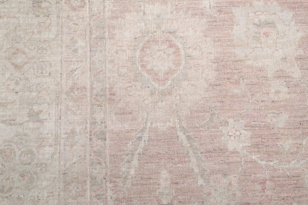 Serenity 9’ 0″ x 11’ 7″ - No. AV40225 - ALRUG Rug Store