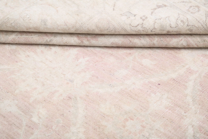 Serenity 9’ 0″ x 11’ 7″ - No. AV40225 - ALRUG Rug Store