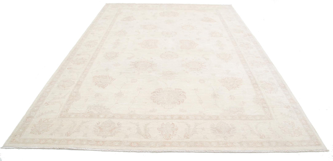 Serenity 8’ 2″ x 11’ 5″ - No. AV46941 - ALRUG Rug Store