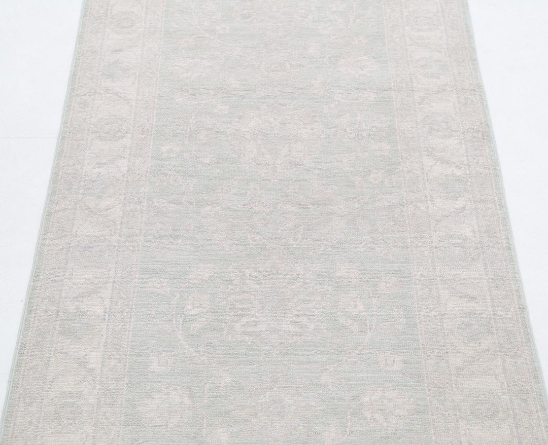 Serenity 2’ 8″ x 8’ 7″ - No. AV16692 - ALRUG Rug Store