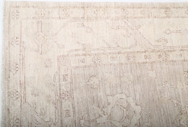 Oushak 8’ 0″ x 9’ 11” - No. AV28536