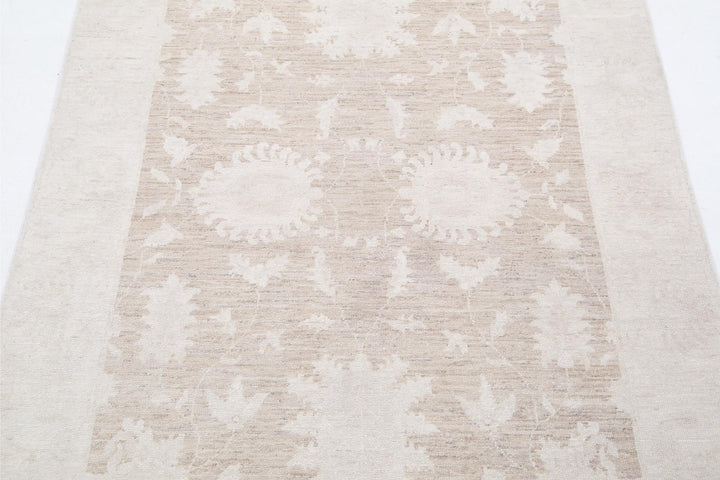 Serenity 3’ 10” x 5’ 10” - No. AV17693 - ALRUG Rug Store