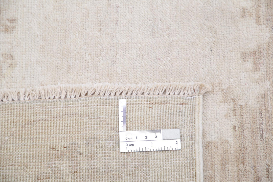 Serenity 3’ 10” x 5’ 10” - No. AV17693 - ALRUG Rug Store