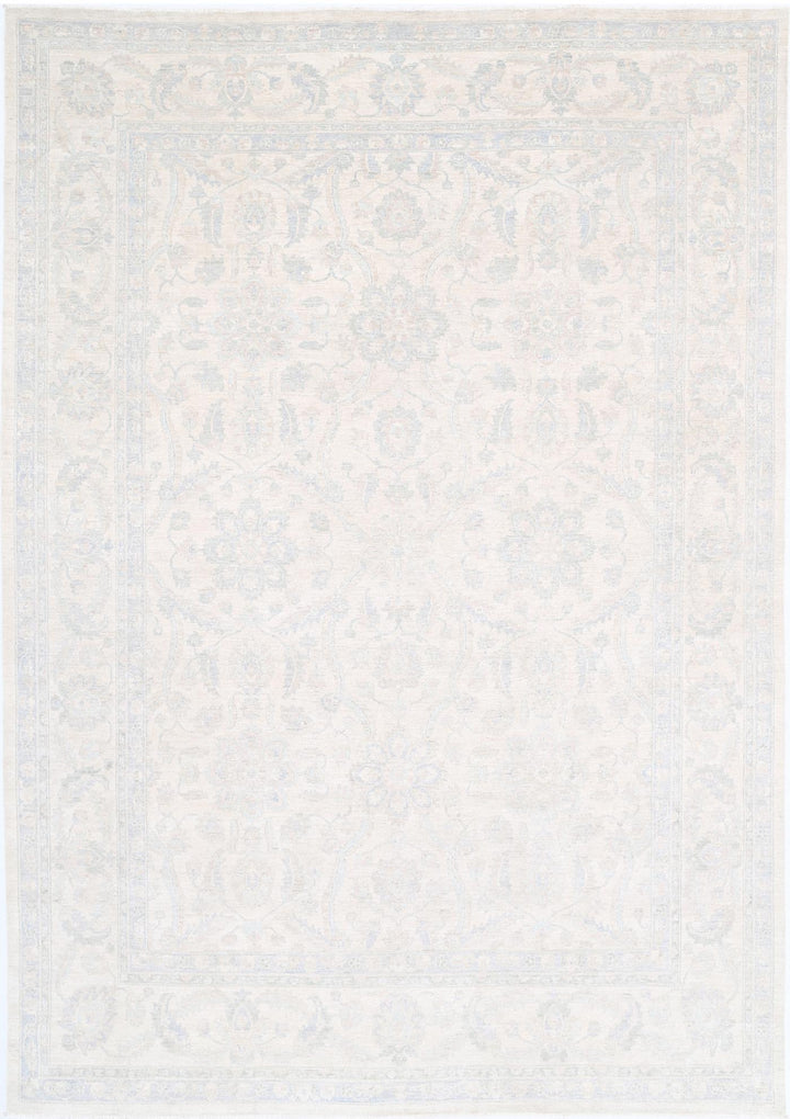 Serenity 10’ 0″ x 14’ 2″ - No. AV32750 - ALRUG Rug Store