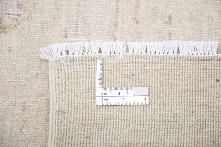 Serenity 8’ 10” x 12’ 2″ - No. AV78816 - ALRUG Rug Store