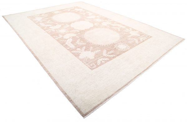 Khotan 9’ 11” x 13’ 7″ - No. AV91968