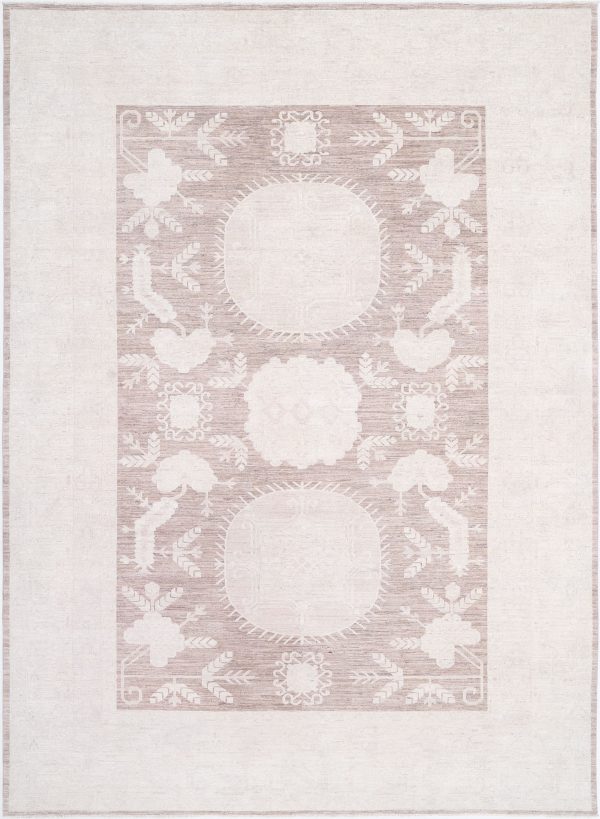Khotan 9’ 11” x 13’ 7″ - No. AV91968