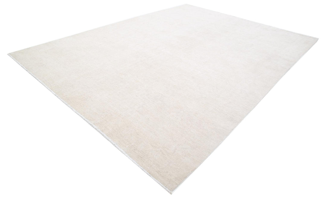 Serenity 9’ 9″ x 13’ 0″ - No. AV77817 - ALRUG Rug Store