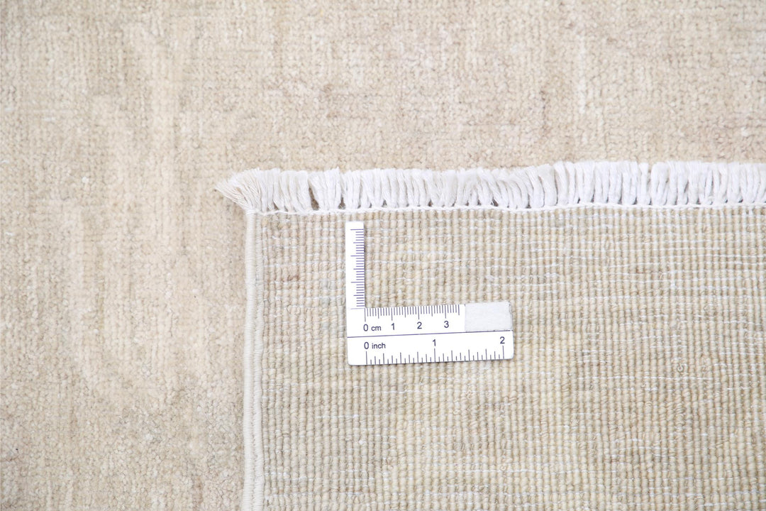 Serenity 9’ 9″ x 13’ 0″ - No. AV77817 - ALRUG Rug Store