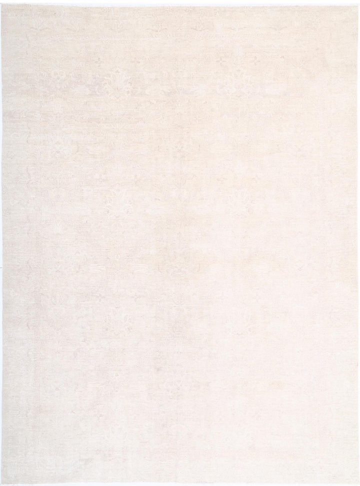 Serenity 9’ 9″ x 13’ 0″ - No. AV77817 - ALRUG Rug Store