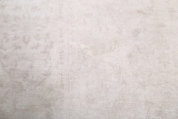 Ivory Pakistani Serenity Rug 13'0" x 16'10" Hand-Knotted view 17