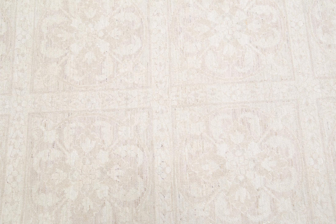 Brown Pakistani Oriental Rug 12'2" x 14'9" Hand-Knotted close-up
