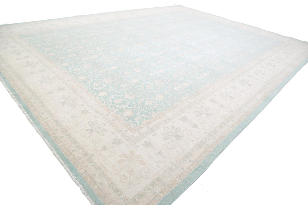 Serenity 16’ 2″ x 22’ 0″ - No. AV58583 - ALRUG Rug Store