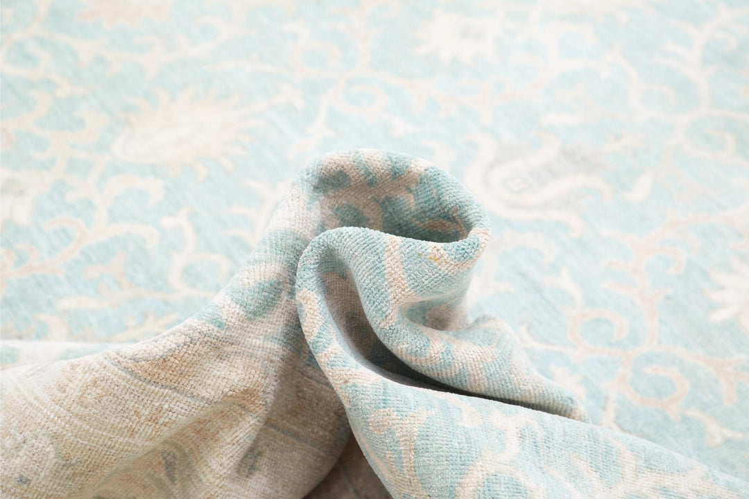 Serenity 16’ 2″ x 22’ 0″ - No. AV58583 - ALRUG Rug Store