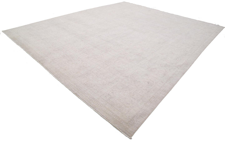 Serenity 12’ 1″ x 14’ 6″ - No. AV40329 - ALRUG Rug Store