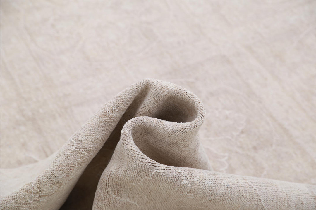 Serenity 12’ 1″ x 14’ 6″ - No. AV40329 - ALRUG Rug Store