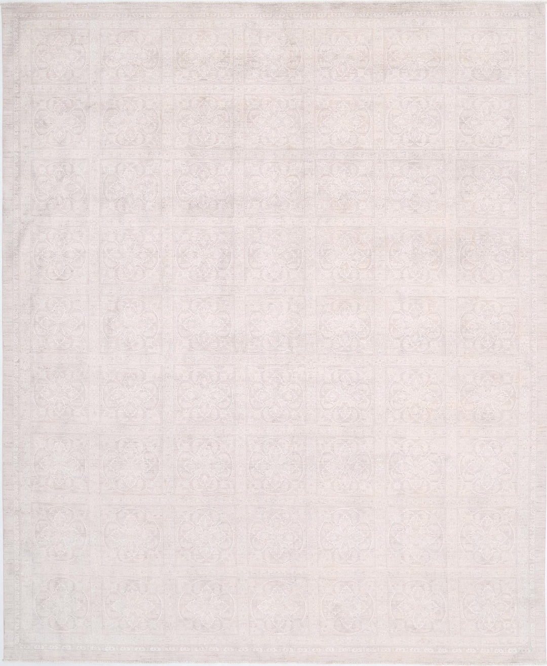 Serenity 12’ 1″ x 14’ 6″ - No. AV40329 - ALRUG Rug Store