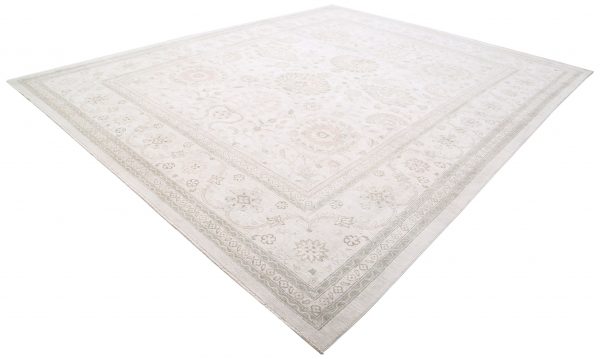 Ivory Pakistani Serenity Rug 11'10" x 14'8" Hand-Knotted view 13