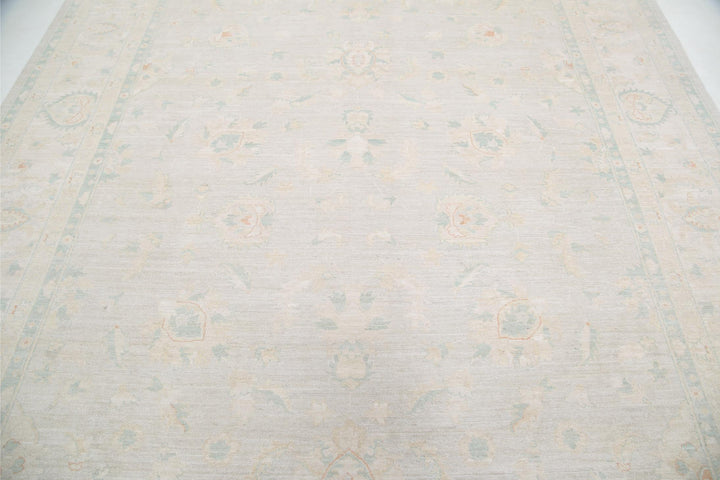 Serenity 9’ 2″ x 11’ 10” - No. AV73417 - ALRUG Rug Store