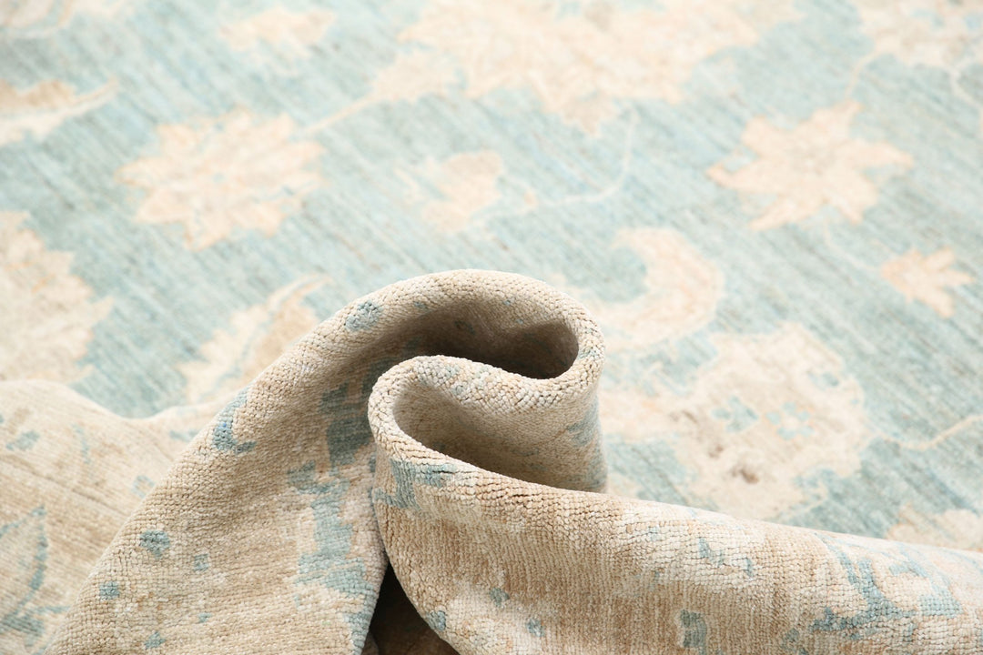 Serenity 8’ 7″ x 12’ 4″ - No. AV86644 - ALRUG Rug Store