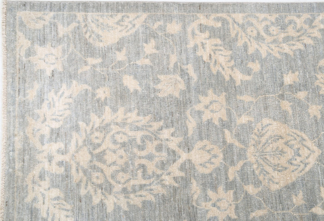 Artemix 8’ 11” x 11’ 6″ - No. AV97206 - ALRUG Rug Store