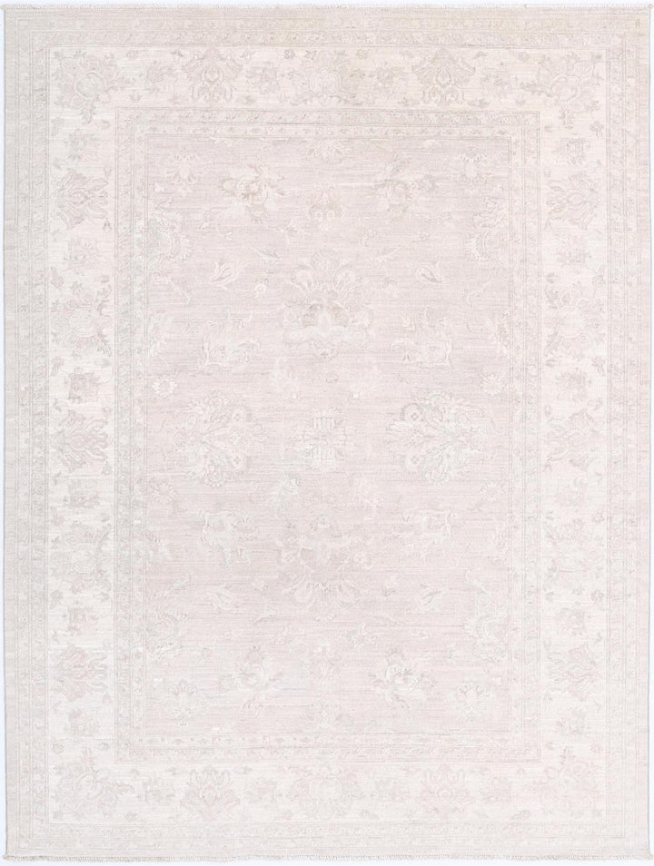 Serenity 5’ 7″ x 7’ 8″ - No. AV32044 - ALRUG Rug Store