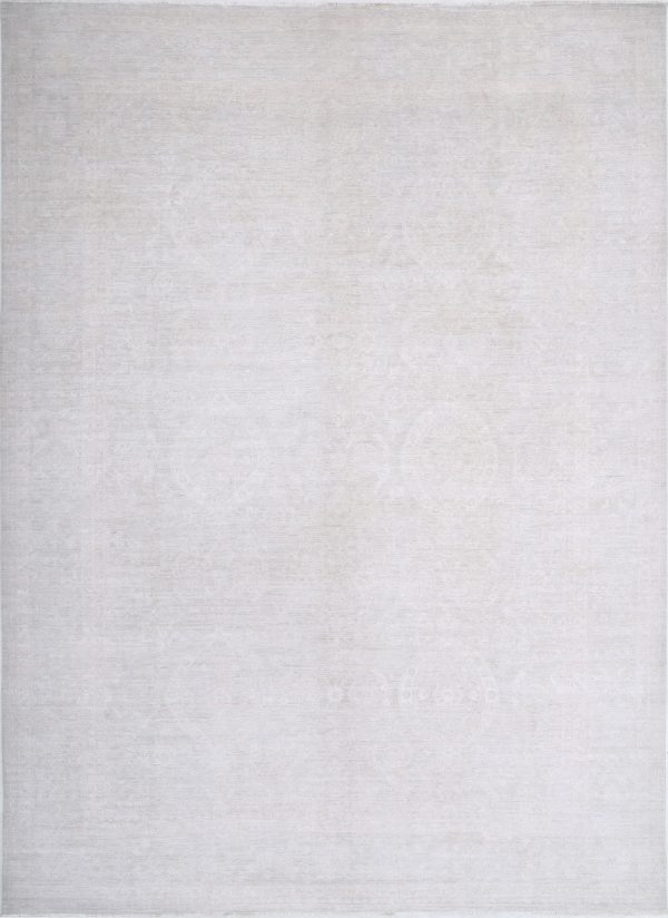 Serenity 9’ 11” x 13’ 9″ - No. AV22252