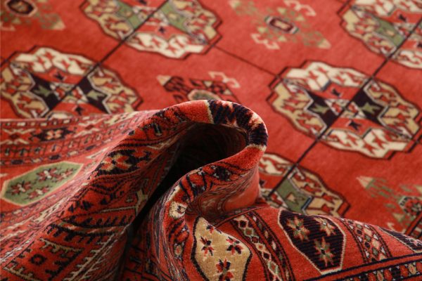 Bokhara 6’ 5″ x 9’ 5″ - No. AV27820