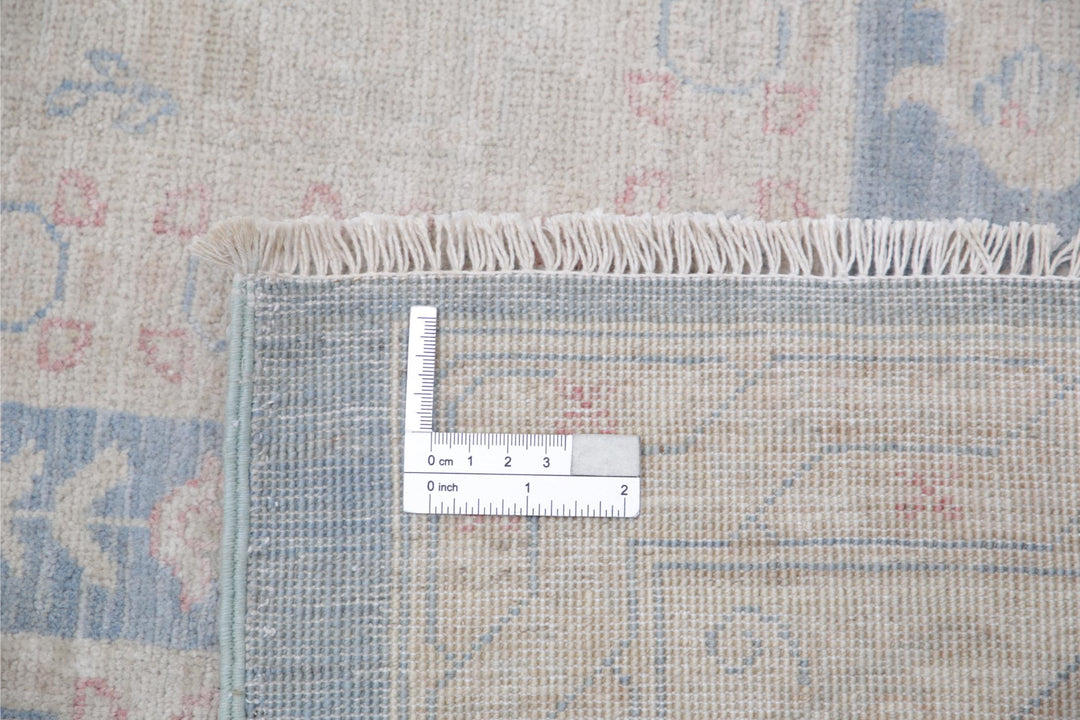 Serenity 7’ 9″ x 9’ 2″ - No. AV28928 - ALRUG Rug Store