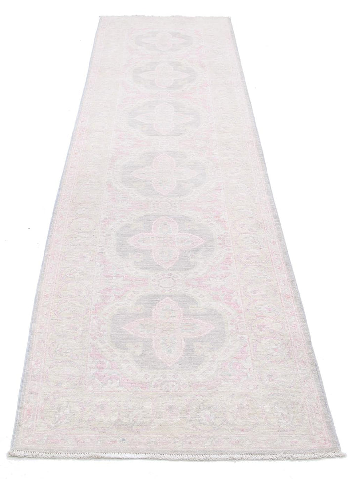 Serenity 2’ 7″ x 9’ 9″ - No. AV73496 - ALRUG Rug Store