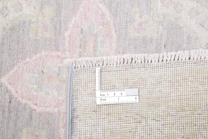 Serenity 2’ 7″ x 9’ 9″ - No. AV73496 - ALRUG Rug Store