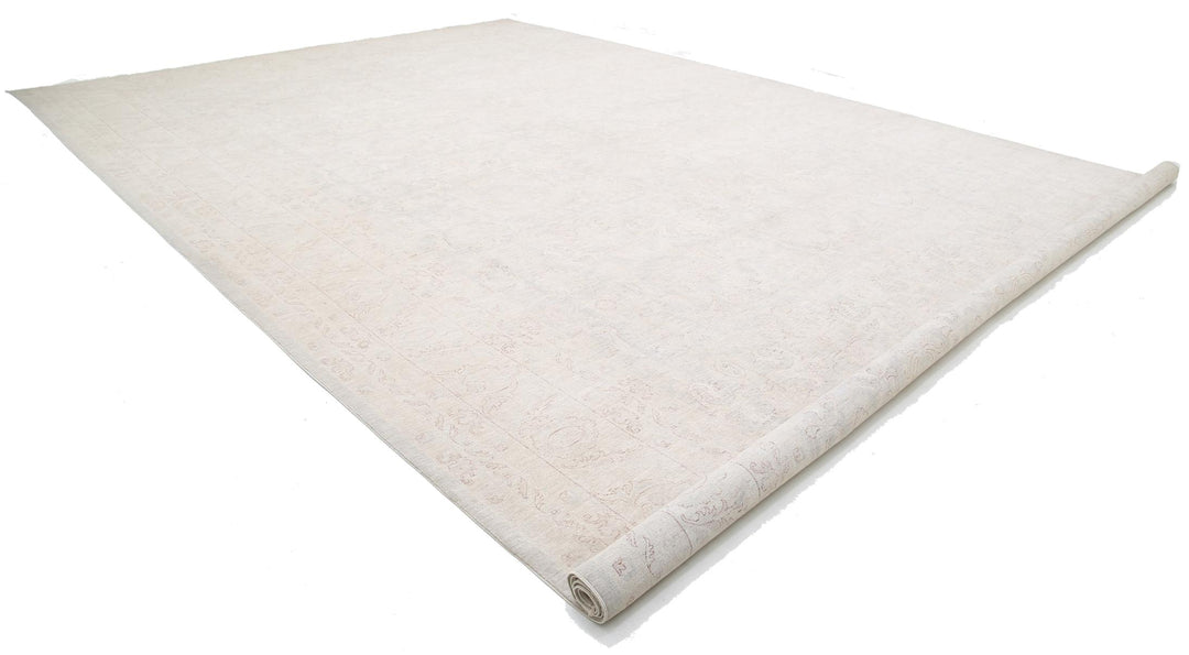 Serenity 14’ 11” x 24’ 3″ - No. AV56171 - ALRUG Rug Store