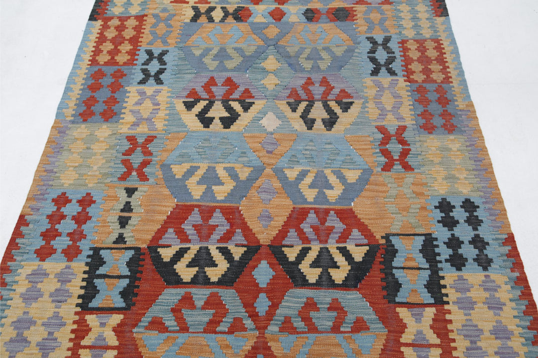Kilim 4’ 1″ x 5’ 11” - No. AV13039 - ALRUG Rug Store