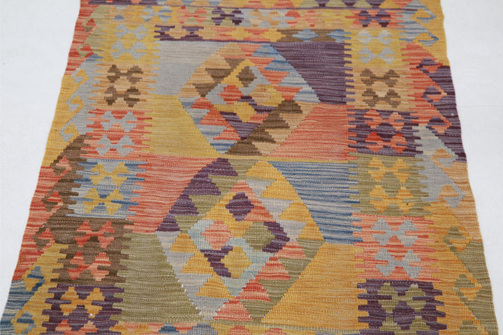 Kilim 2’ 8″ x 3’ 10” - No. AV80169 - ALRUG Rug Store