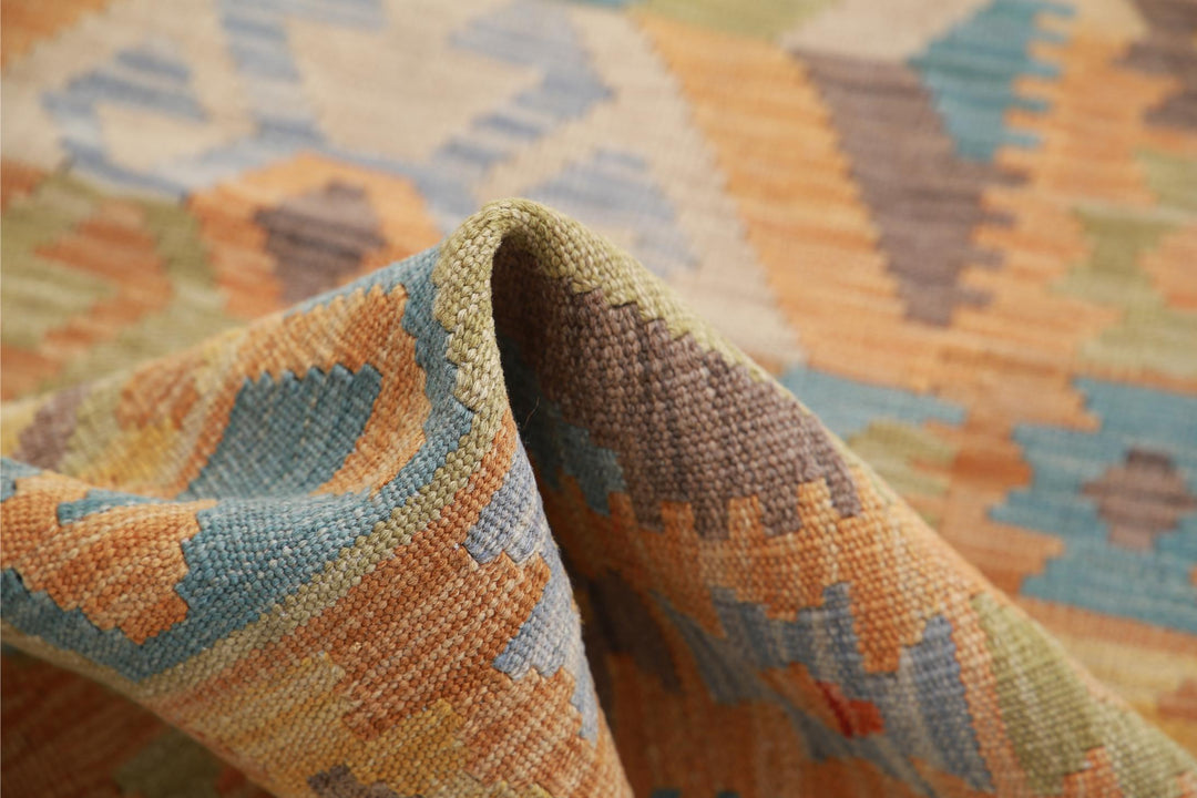 Kilim 2’ 8″ x 3’ 11” - No. AV52481 - ALRUG Rug Store